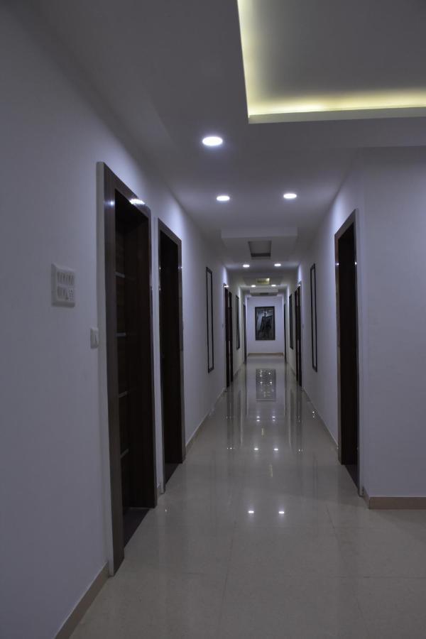 Hotel Caravan Unjha Exterior photo